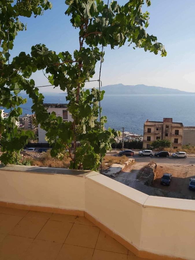 White Panorama Apartment Sarandë Esterno foto